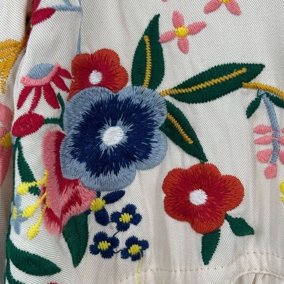 Davi & Dani Embroidered Floral Boho Oversized Sleeveless Top Cream Size 2XL NWT - Picture 7 of 11